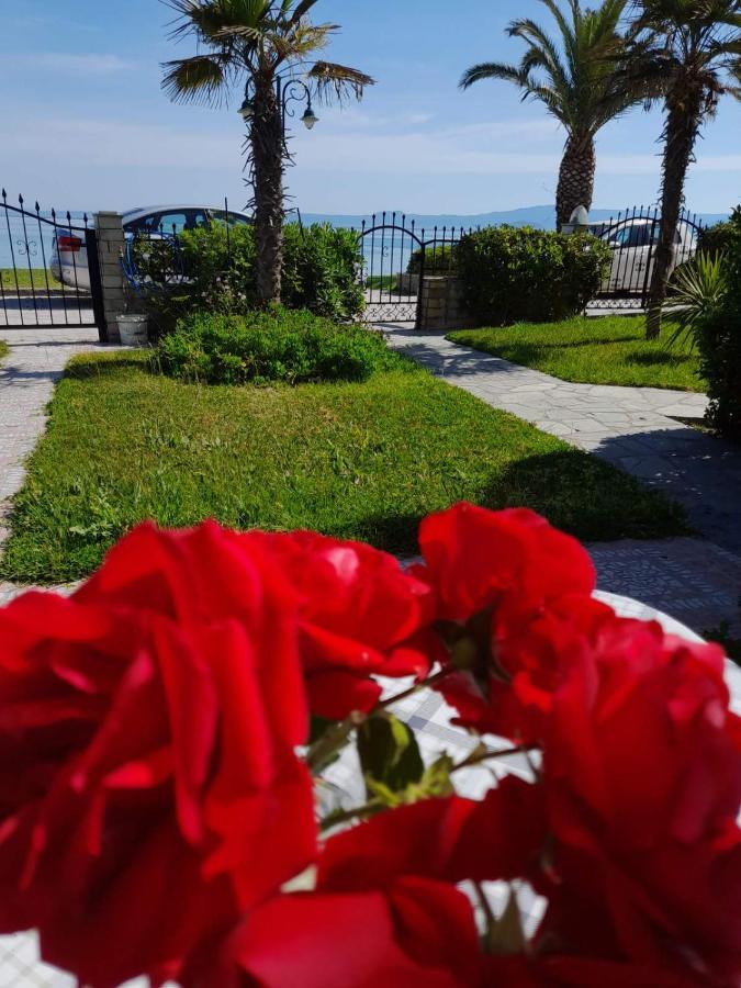 Cozy Maisonette In Pefkochori Chalkidiki エクステリア 写真